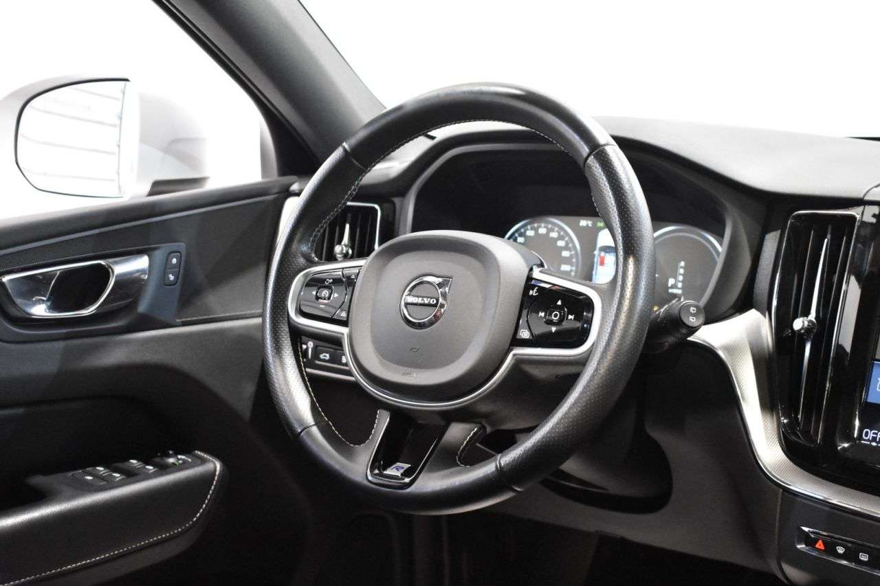 VOLVO XC60 en Minoautos