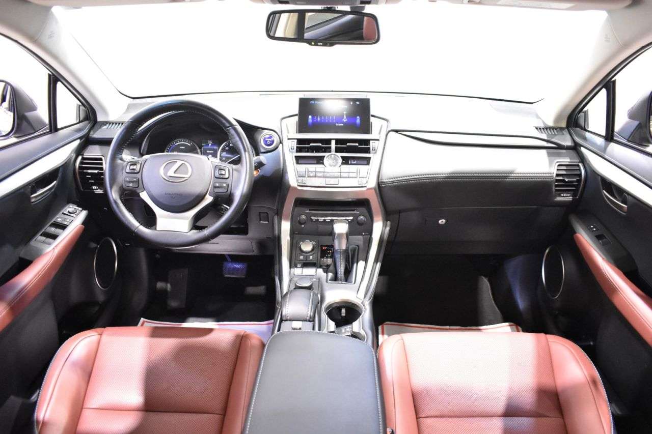 LEXUS NX en Minoautos