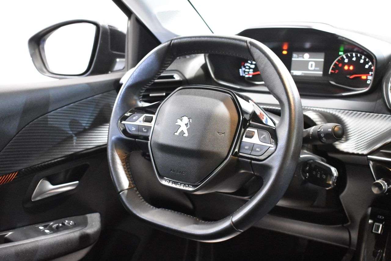 PEUGEOT 208 en Minoautos