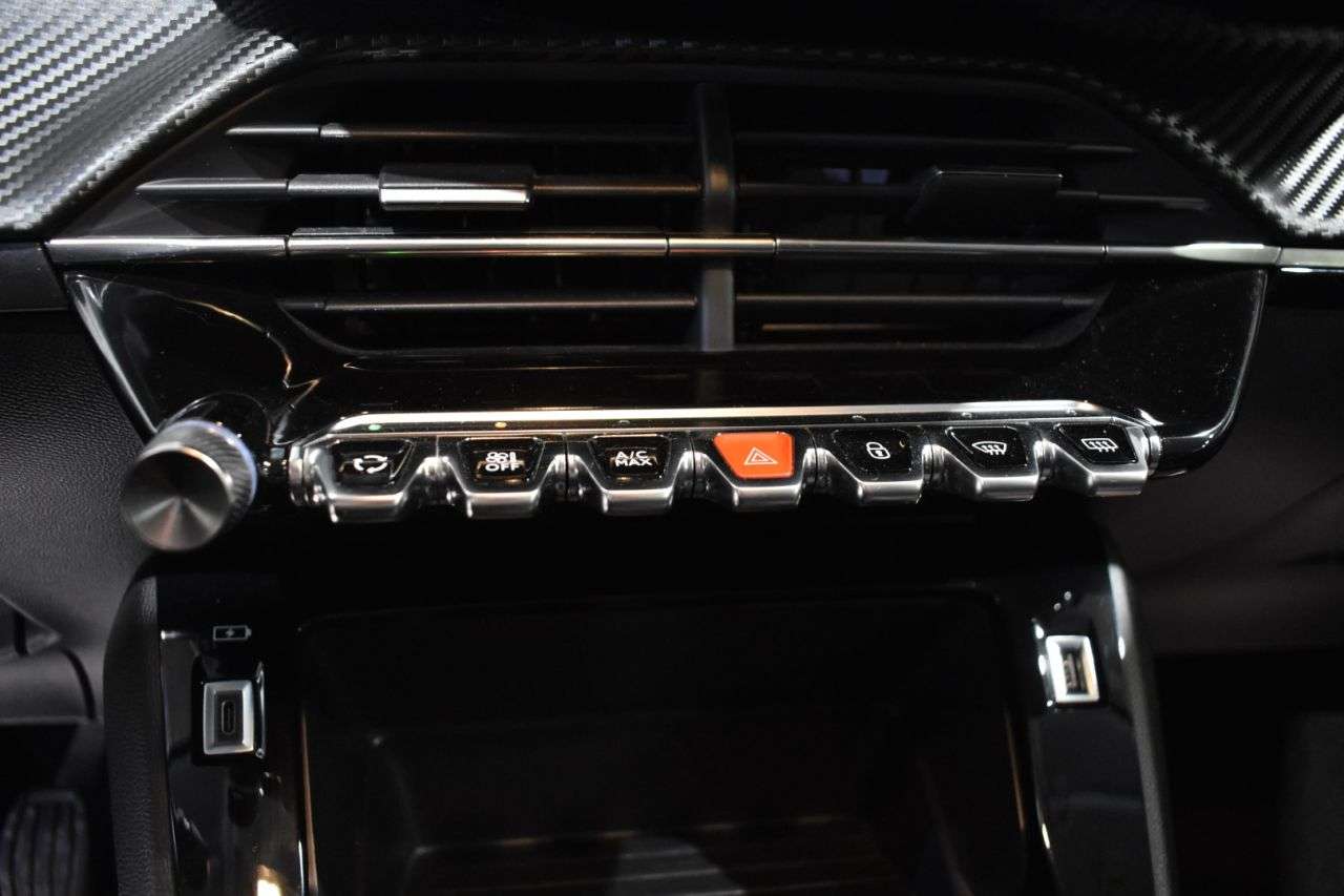 PEUGEOT 208 en Minoautos