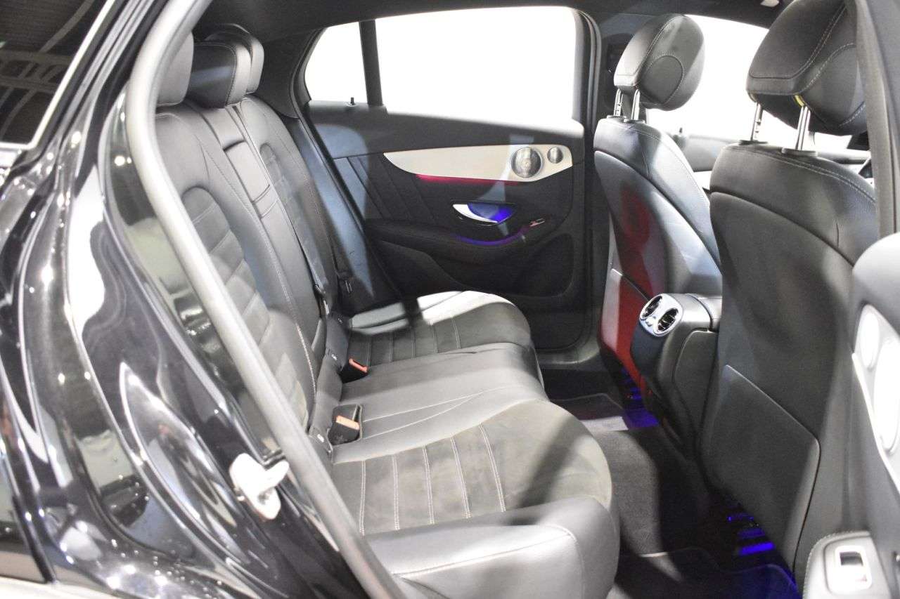 MERCEDES-BENZ GLC COUP� en Minoautos