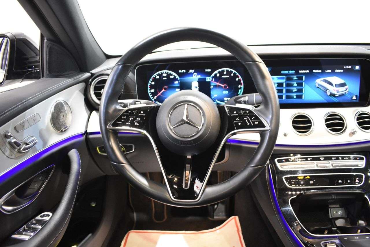 MERCEDES-BENZ CLASE E ESTATE en Minoautos