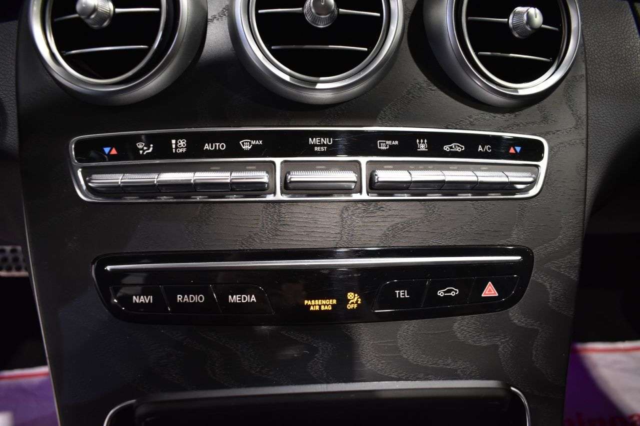 MERCEDES-BENZ CLASE C ESTATE en Minoautos