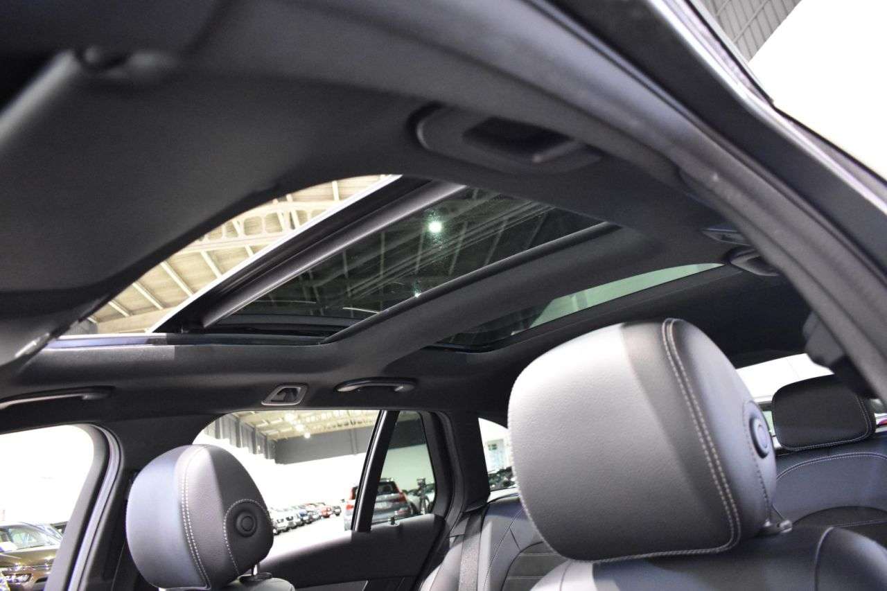 MERCEDES-BENZ CLASE C ESTATE en Minoautos