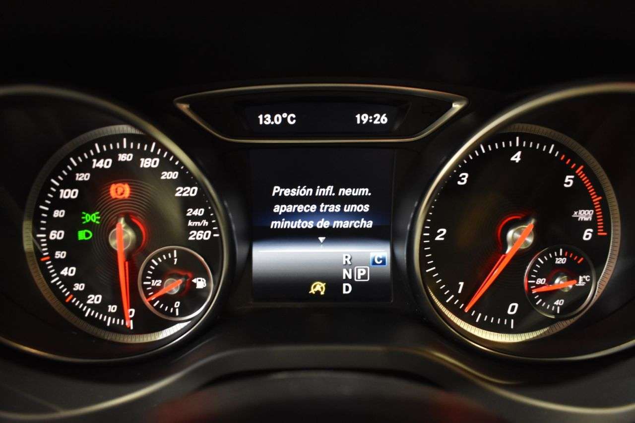 MERCEDES-BENZ CLASE CLA en Minoautos