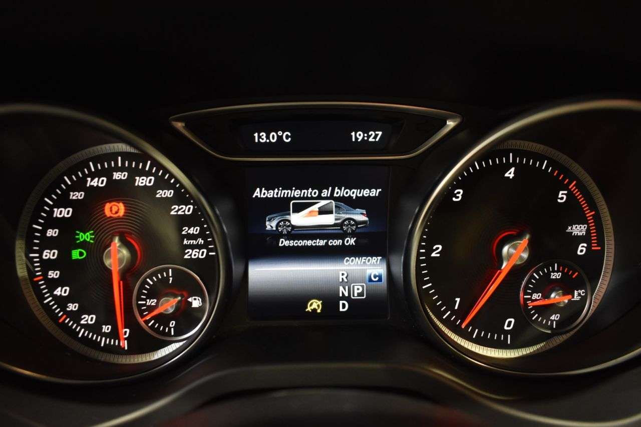 MERCEDES-BENZ CLASE CLA en Minoautos