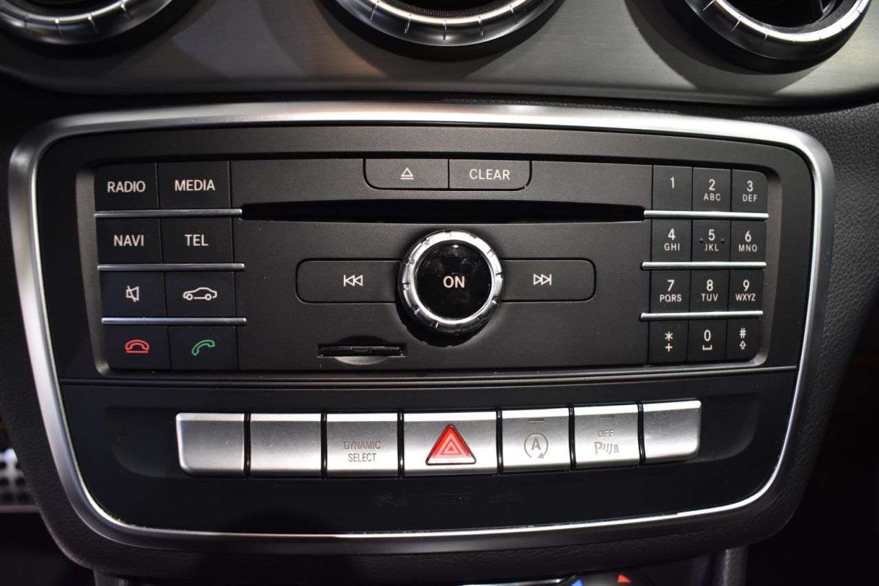 MERCEDES-BENZ CLASE CLA en Minoautos