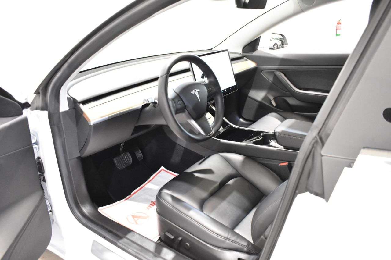 TESLA MODEL 3 en Minoautos