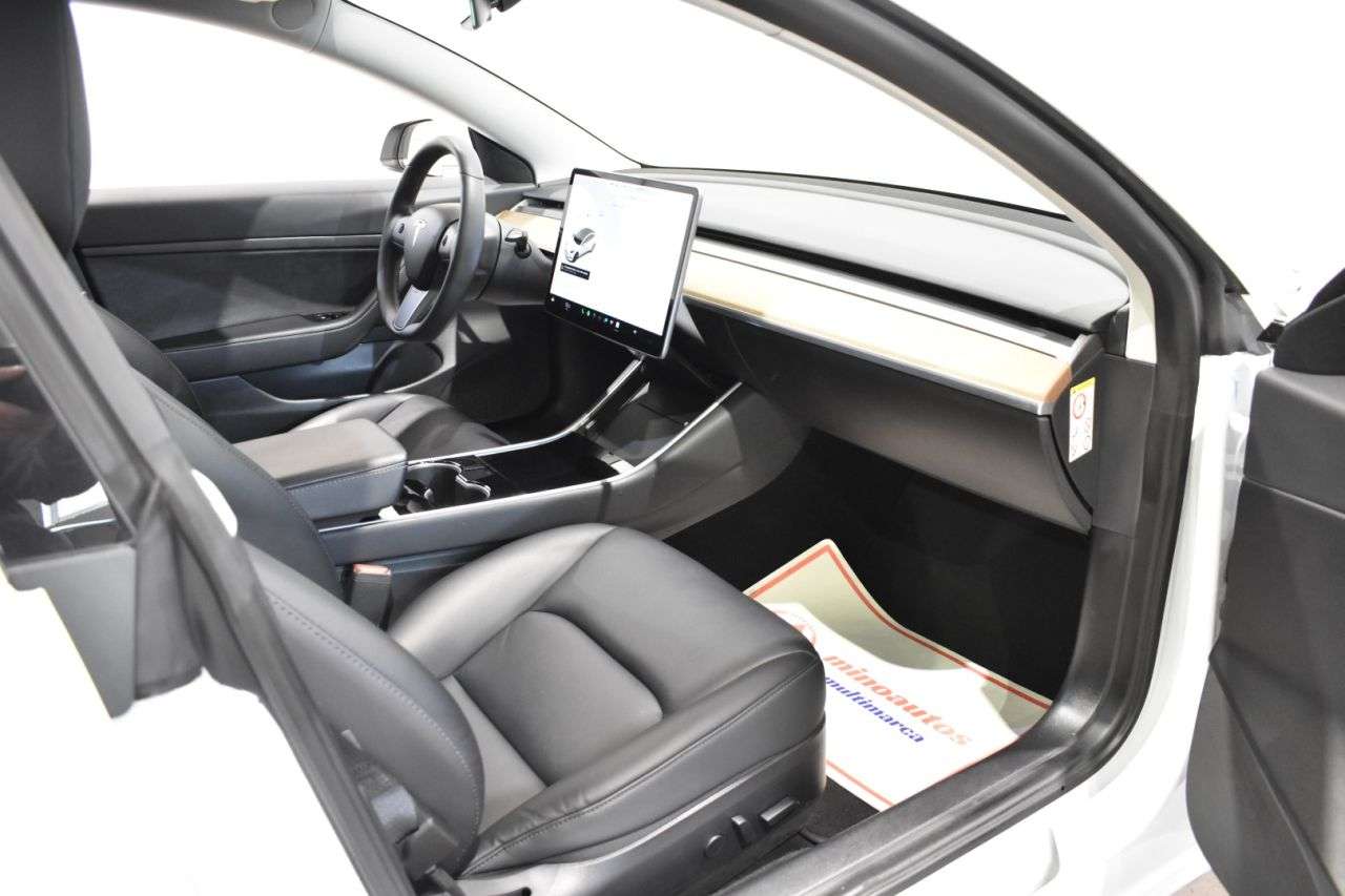 TESLA MODEL 3 en Minoautos