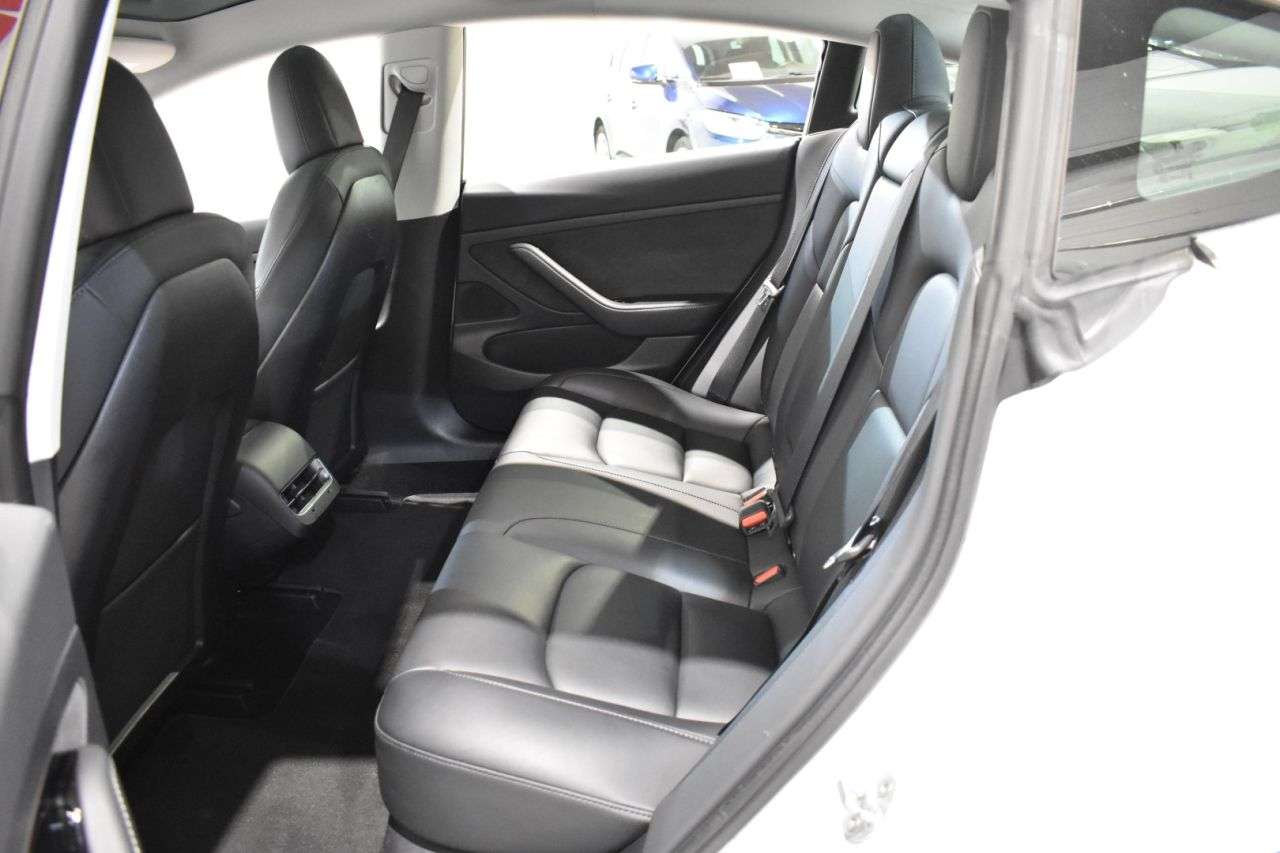 TESLA MODEL 3 en Minoautos