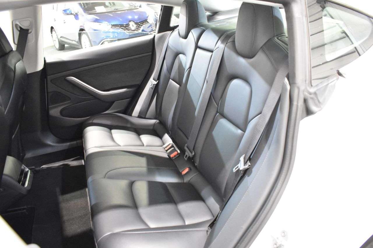 TESLA MODEL 3 en Minoautos