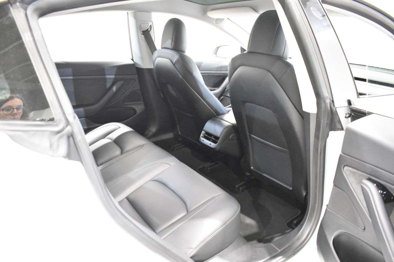 TESLA MODEL 3 en Minoautos