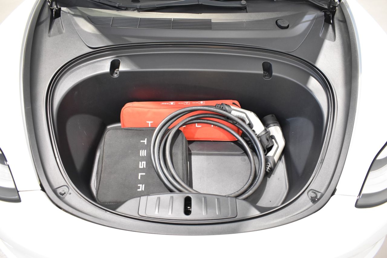 TESLA MODEL 3 en Minoautos
