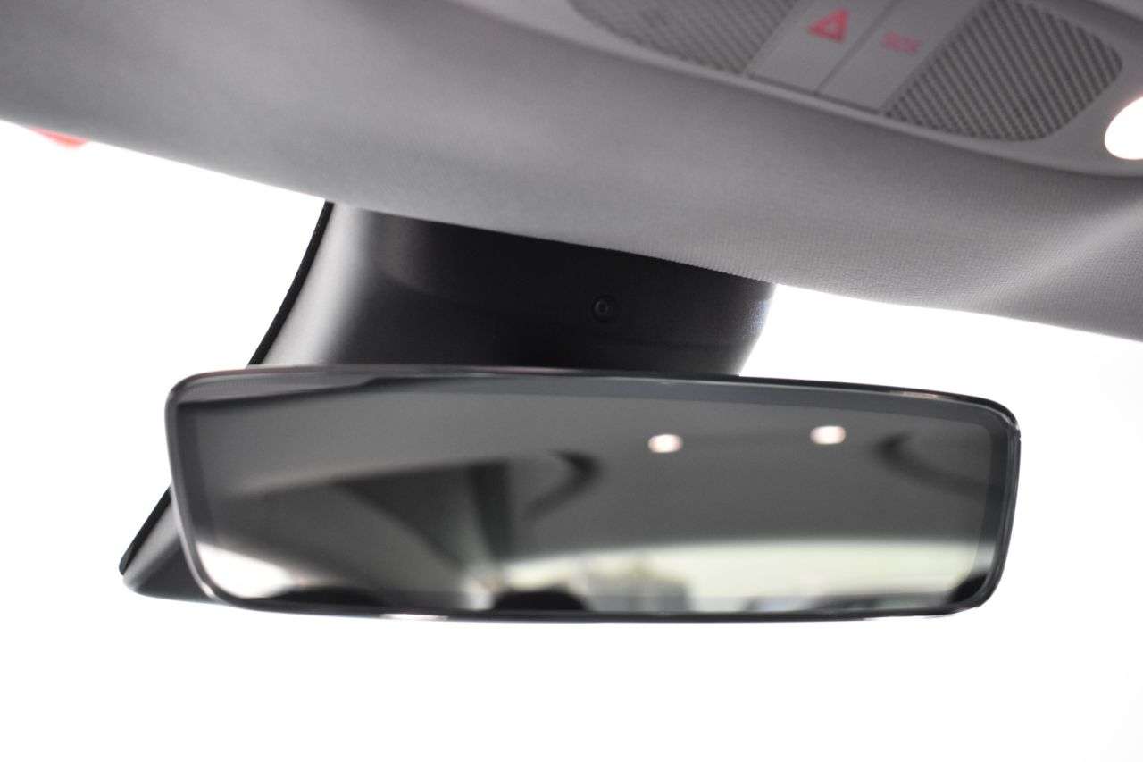 TESLA MODEL 3 en Minoautos