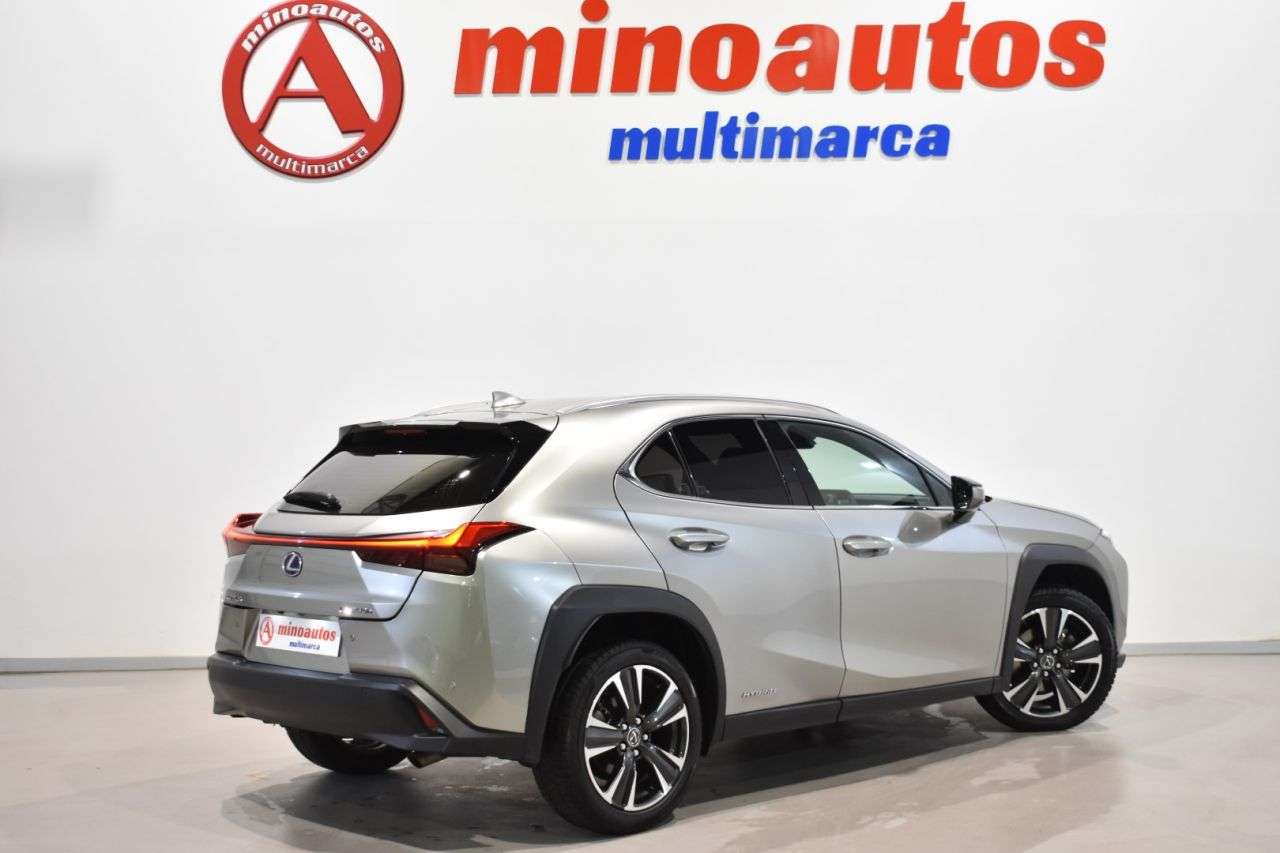 LEXUS UX en Minoautos