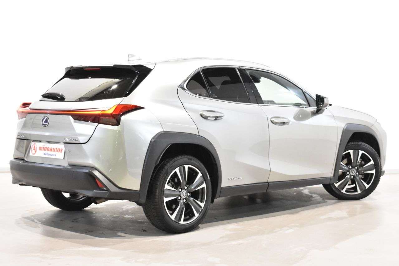 LEXUS UX en Minoautos