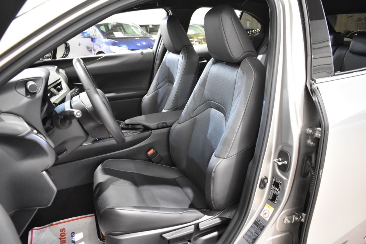 LEXUS UX en Minoautos