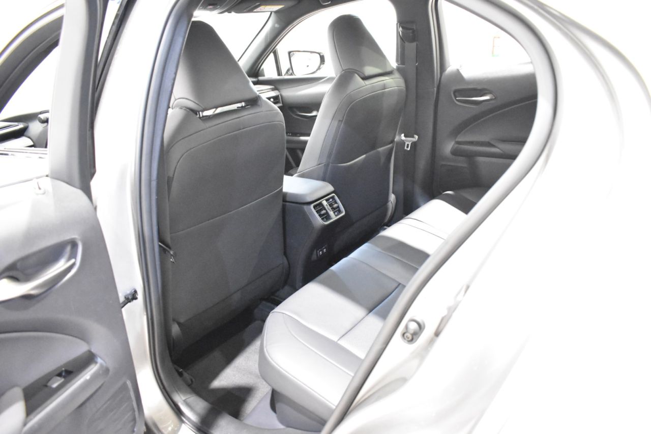 LEXUS UX en Minoautos