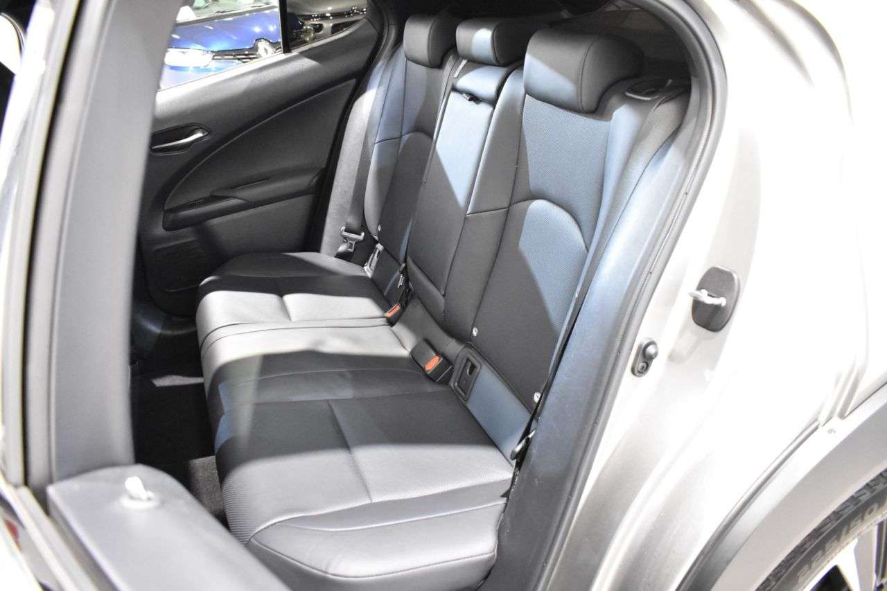 LEXUS UX en Minoautos