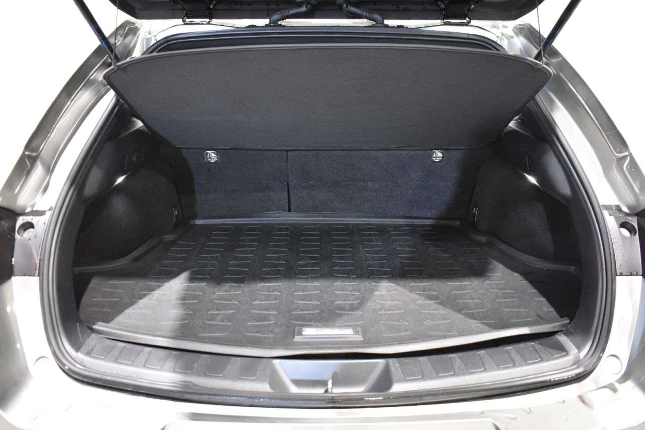 LEXUS UX en Minoautos