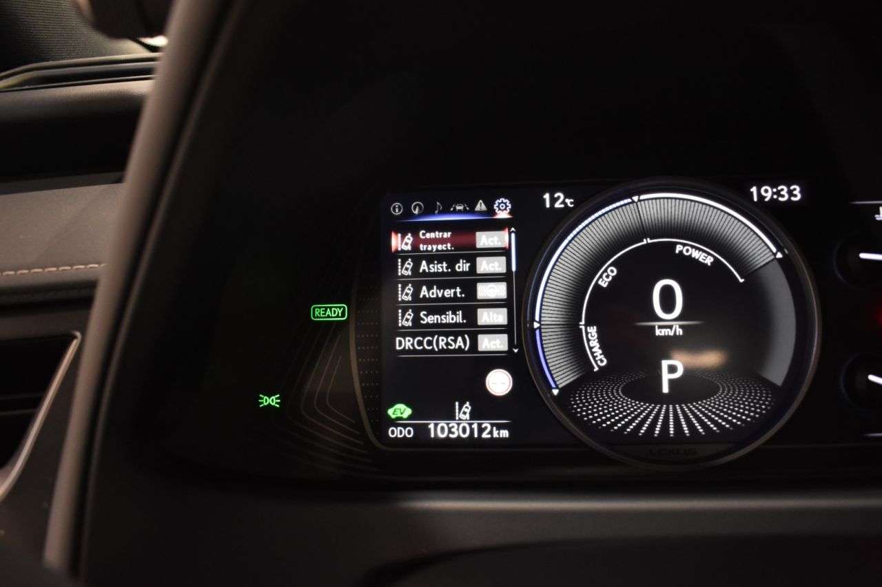 LEXUS UX en Minoautos