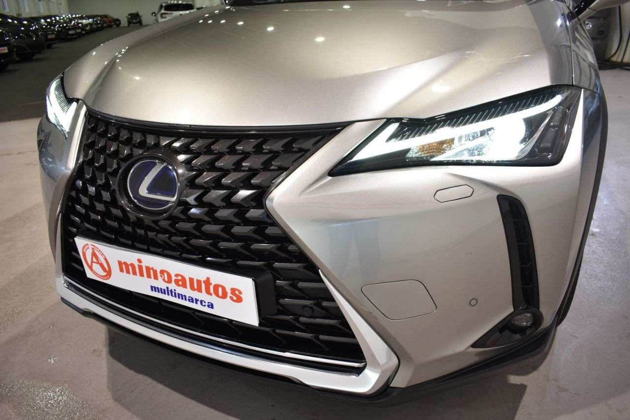 LEXUS UX en Minoautos