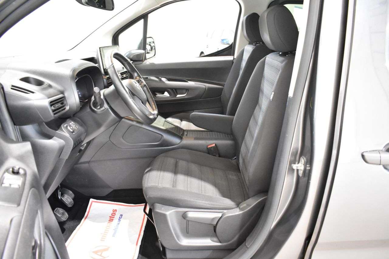 OPEL COMBO en Minoautos