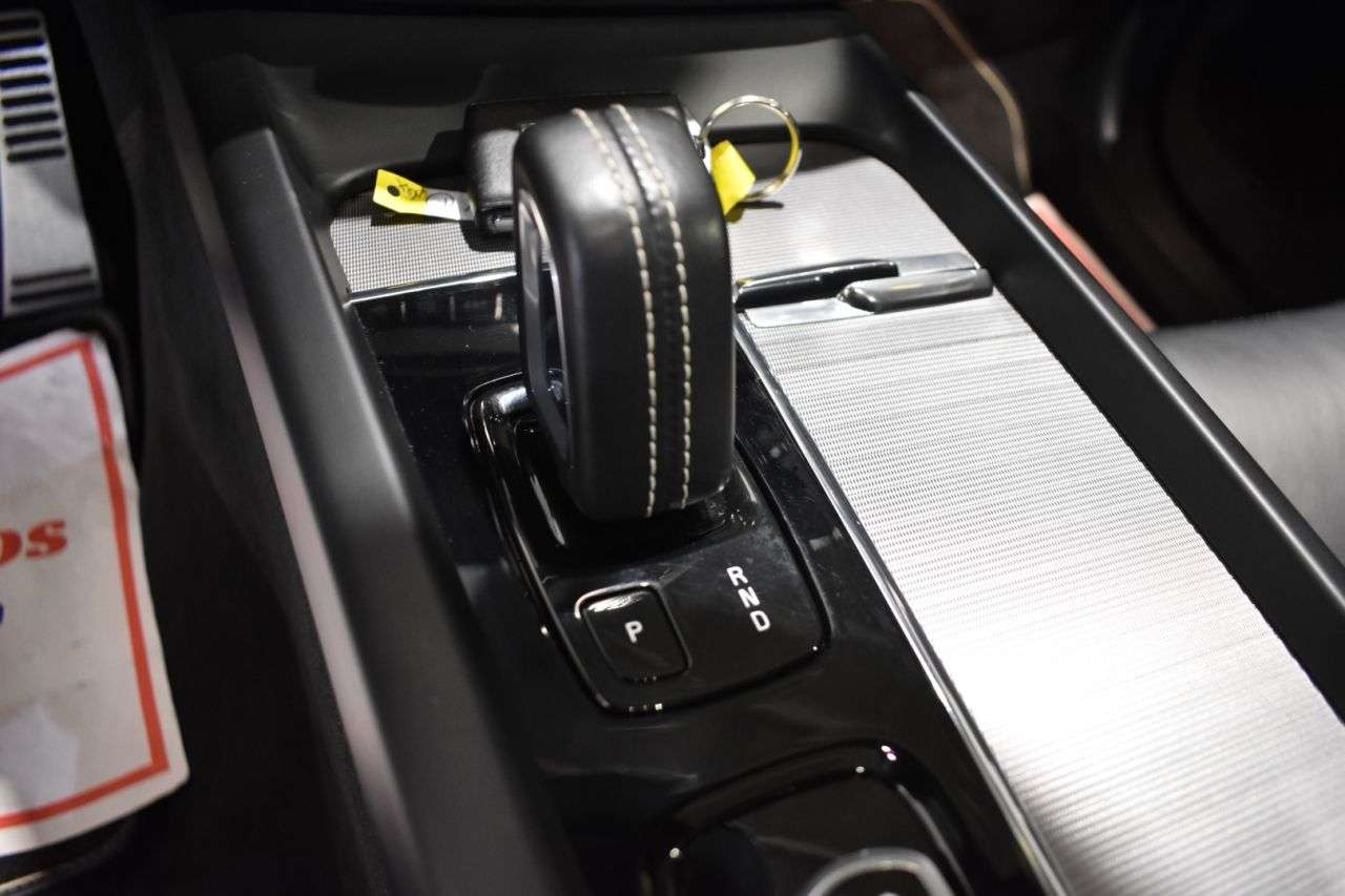 VOLVO XC60 en Minoautos