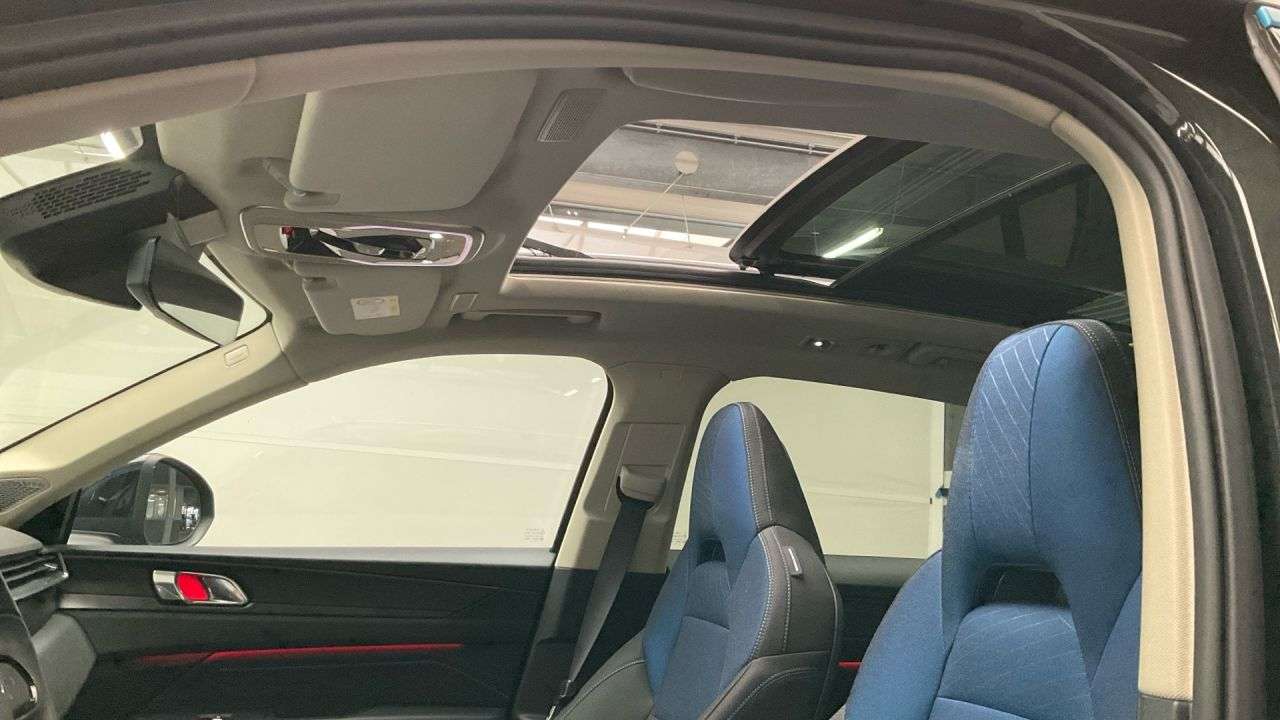 LYNK & CO 01 en Minoautos