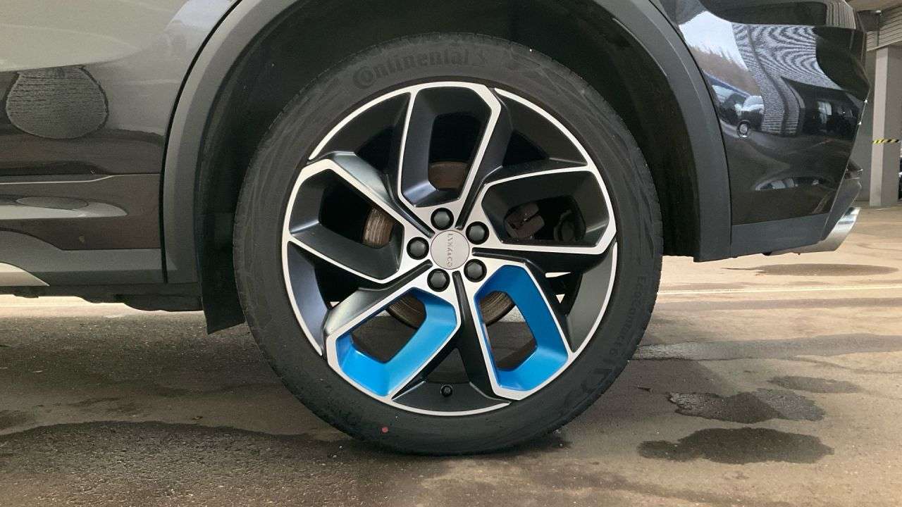 LYNK & CO 01 en Minoautos