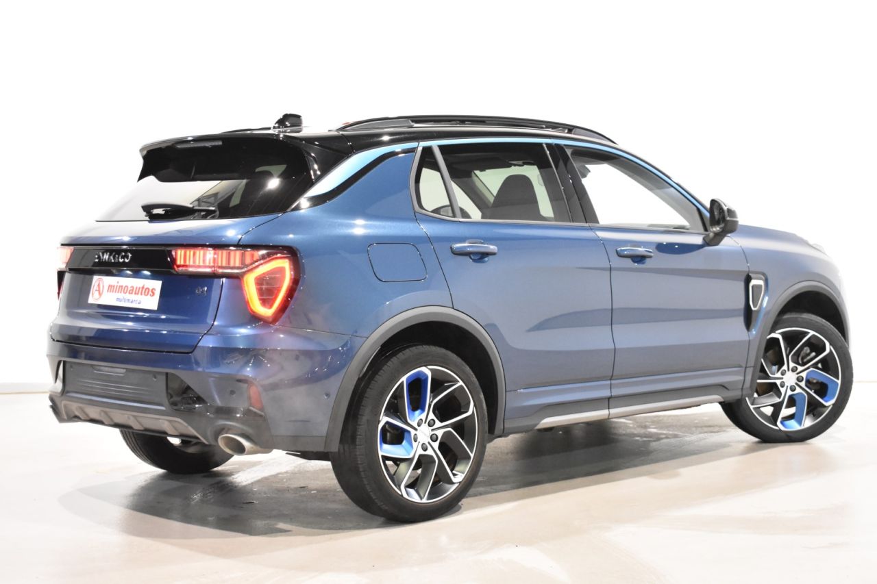 LYNK & CO 01 en Minoautos