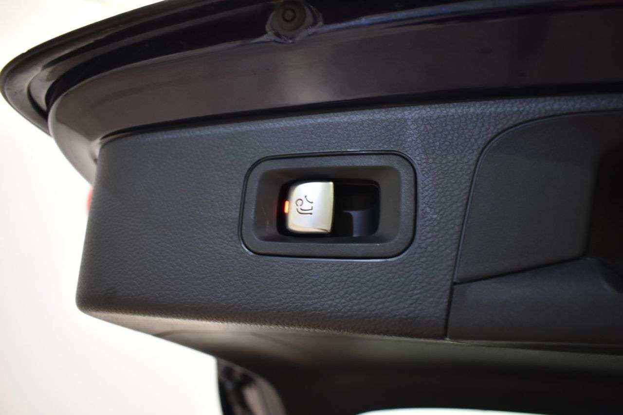 MERCEDES-BENZ CLASE GLC en Minoautos