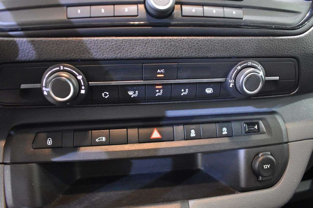 PEUGEOT EXPERT en Minoautos