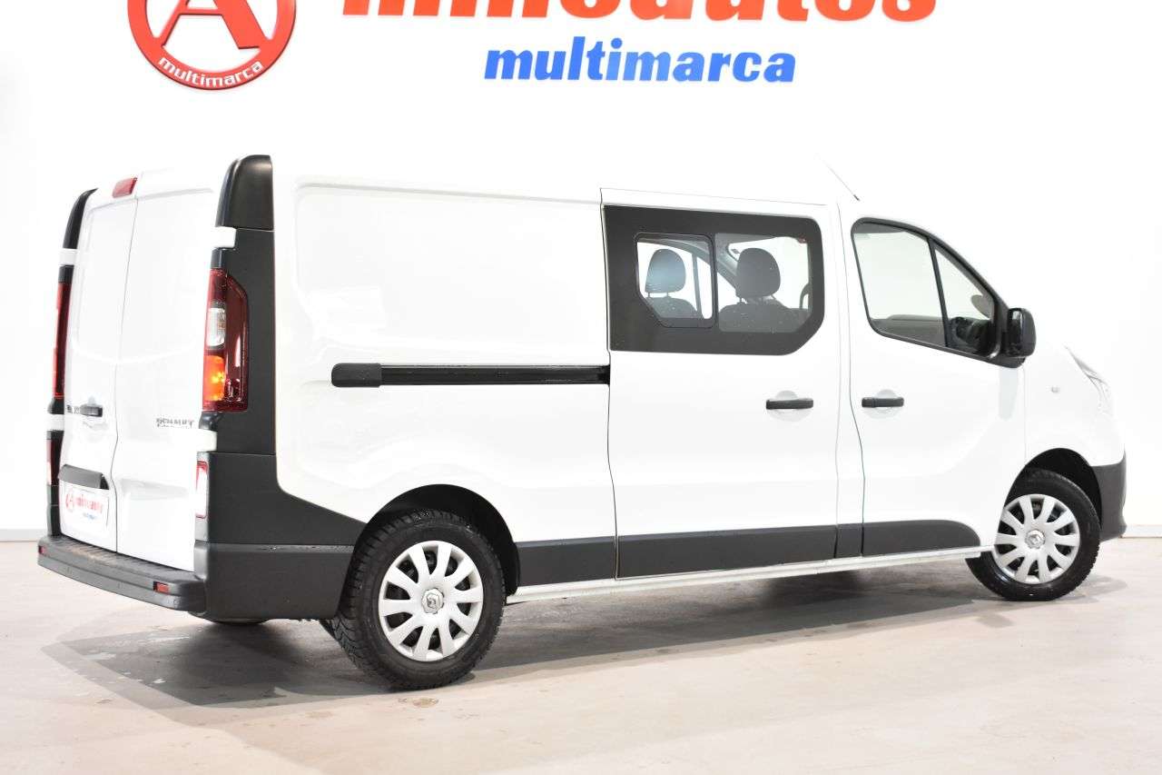 RENAULT TRAFIC en Minoautos
