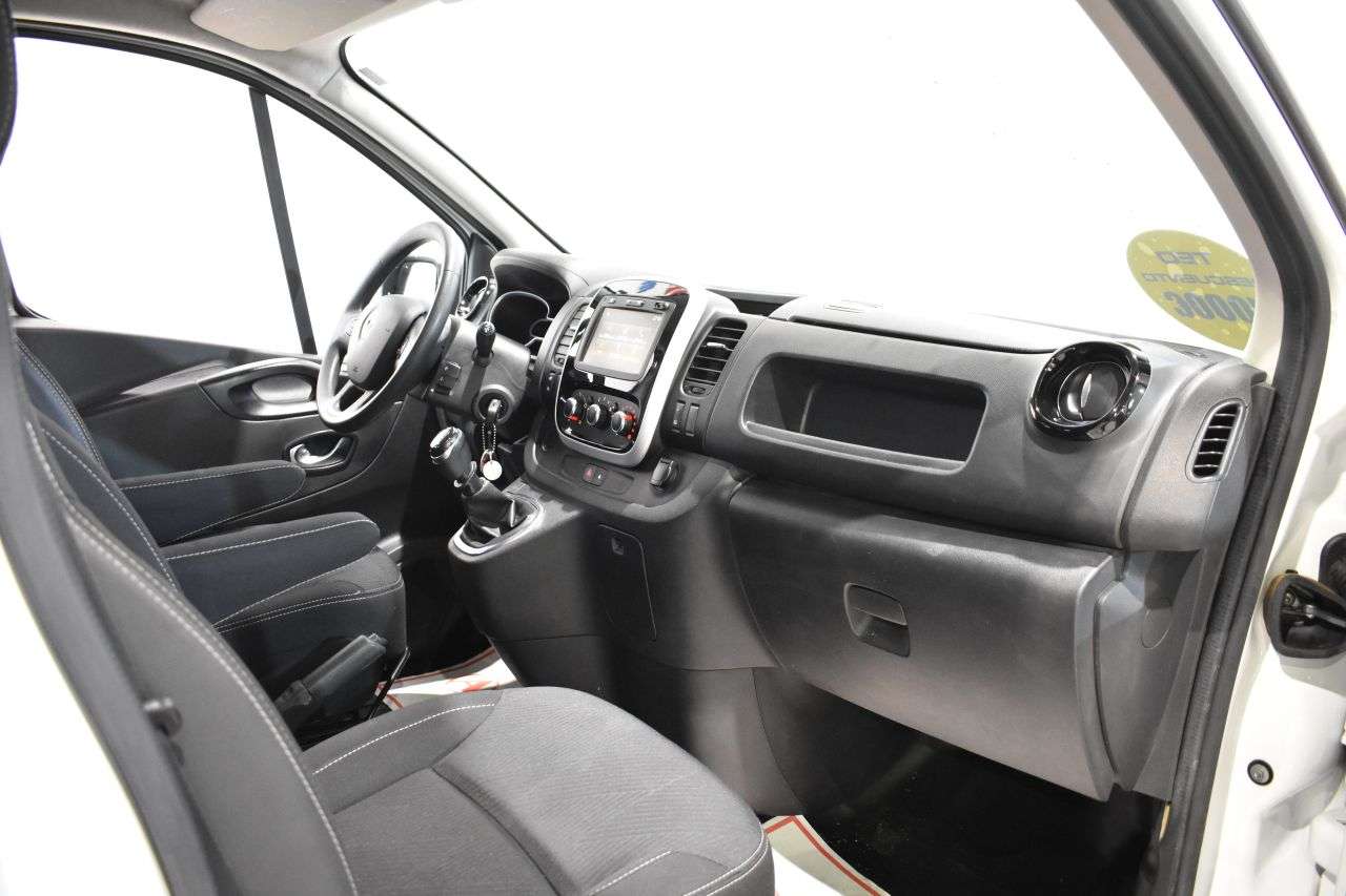 RENAULT TRAFIC en Minoautos