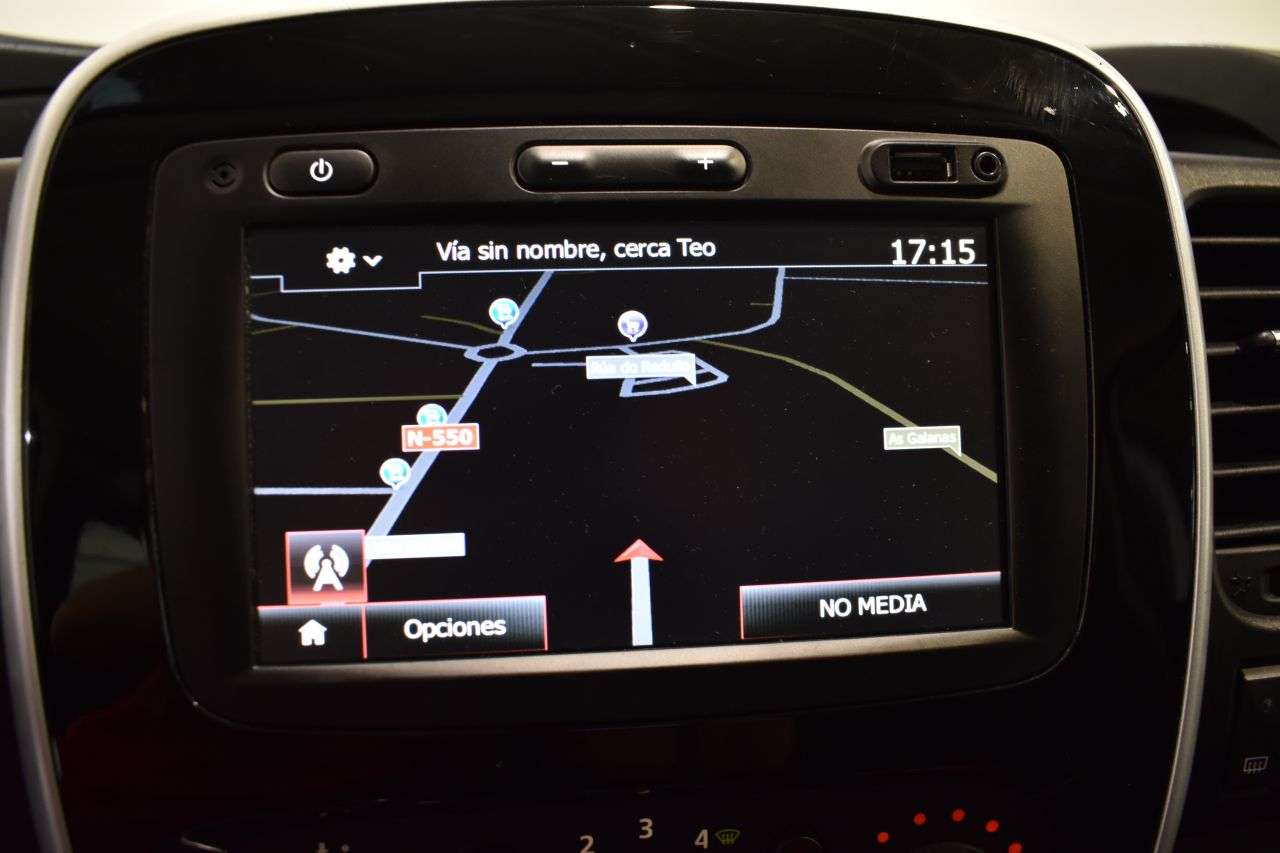 RENAULT TRAFIC en Minoautos