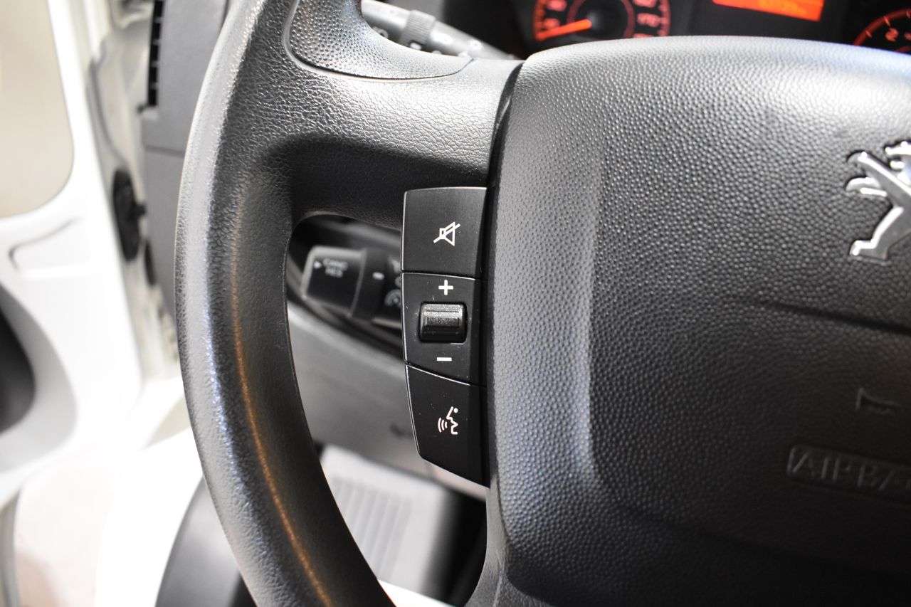 PEUGEOT BOXER en Minoautos