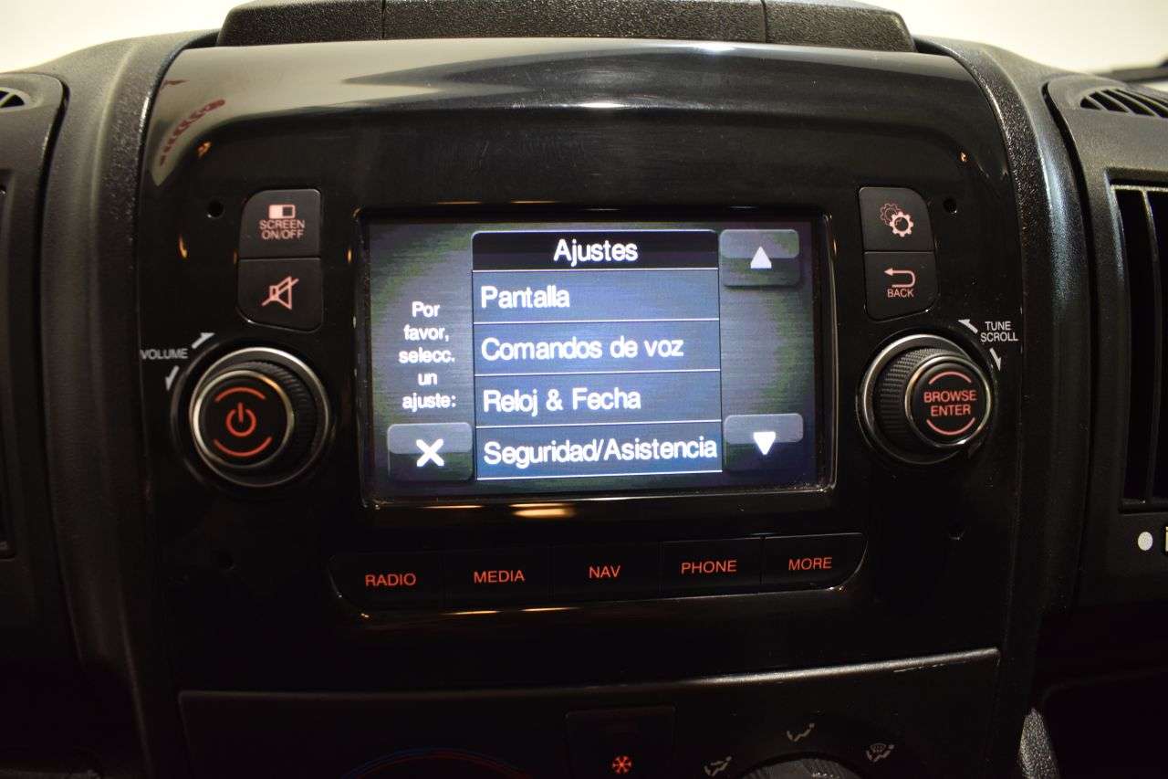 PEUGEOT BOXER en Minoautos