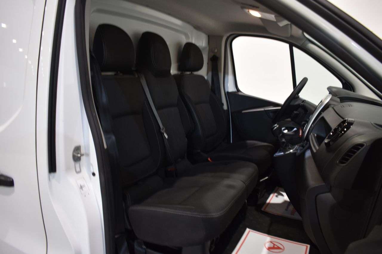 RENAULT TRAFIC en Minoautos