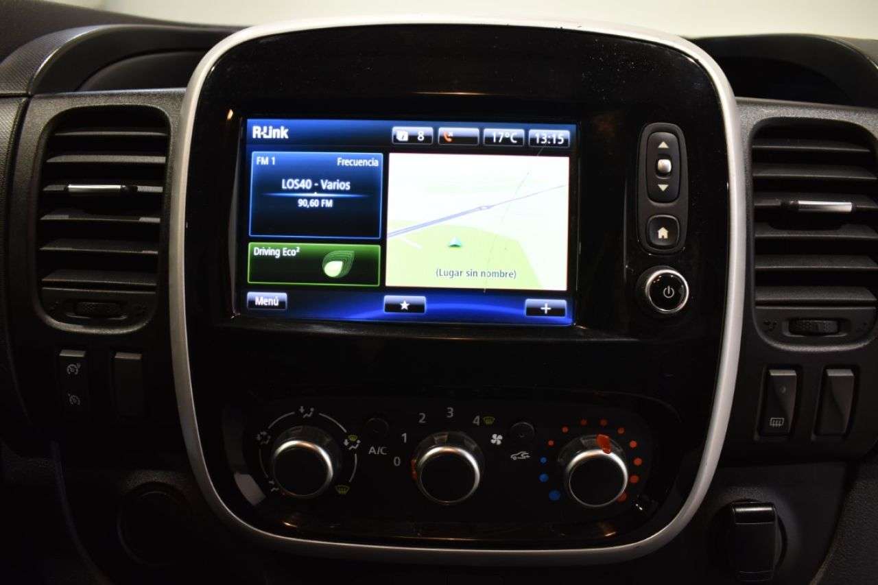 RENAULT TRAFIC en Minoautos