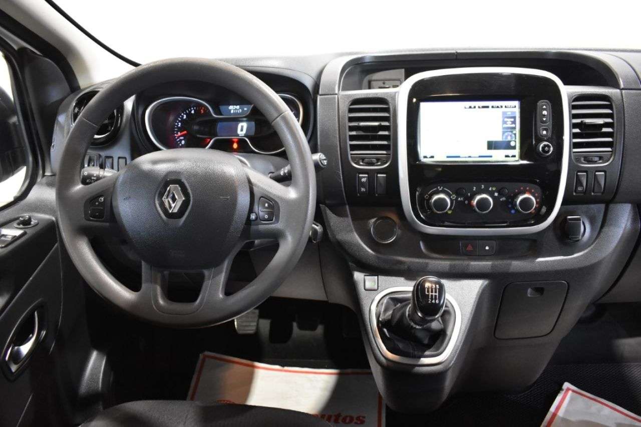 RENAULT TRAFIC en Minoautos