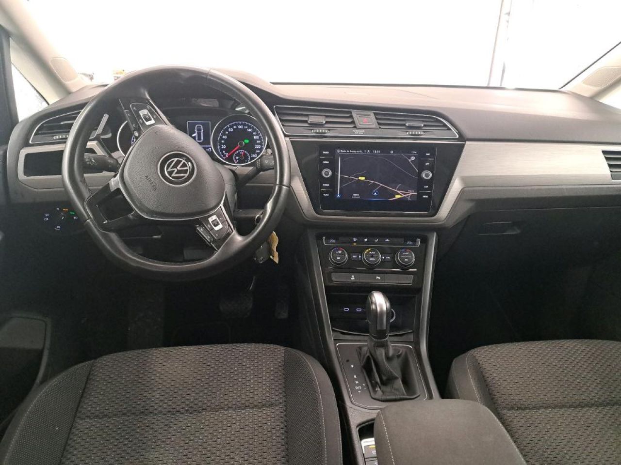 VW TOURAN en Minoautos