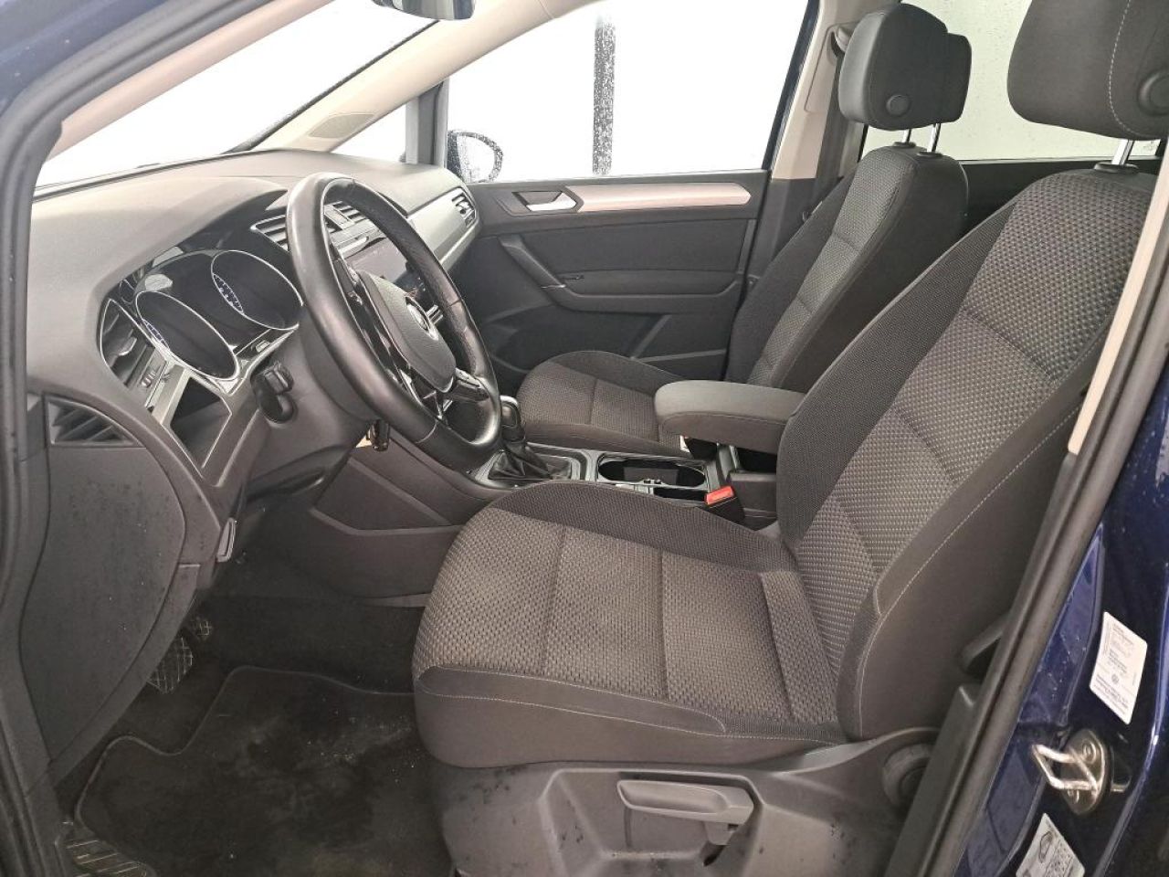 VW TOURAN en Minoautos