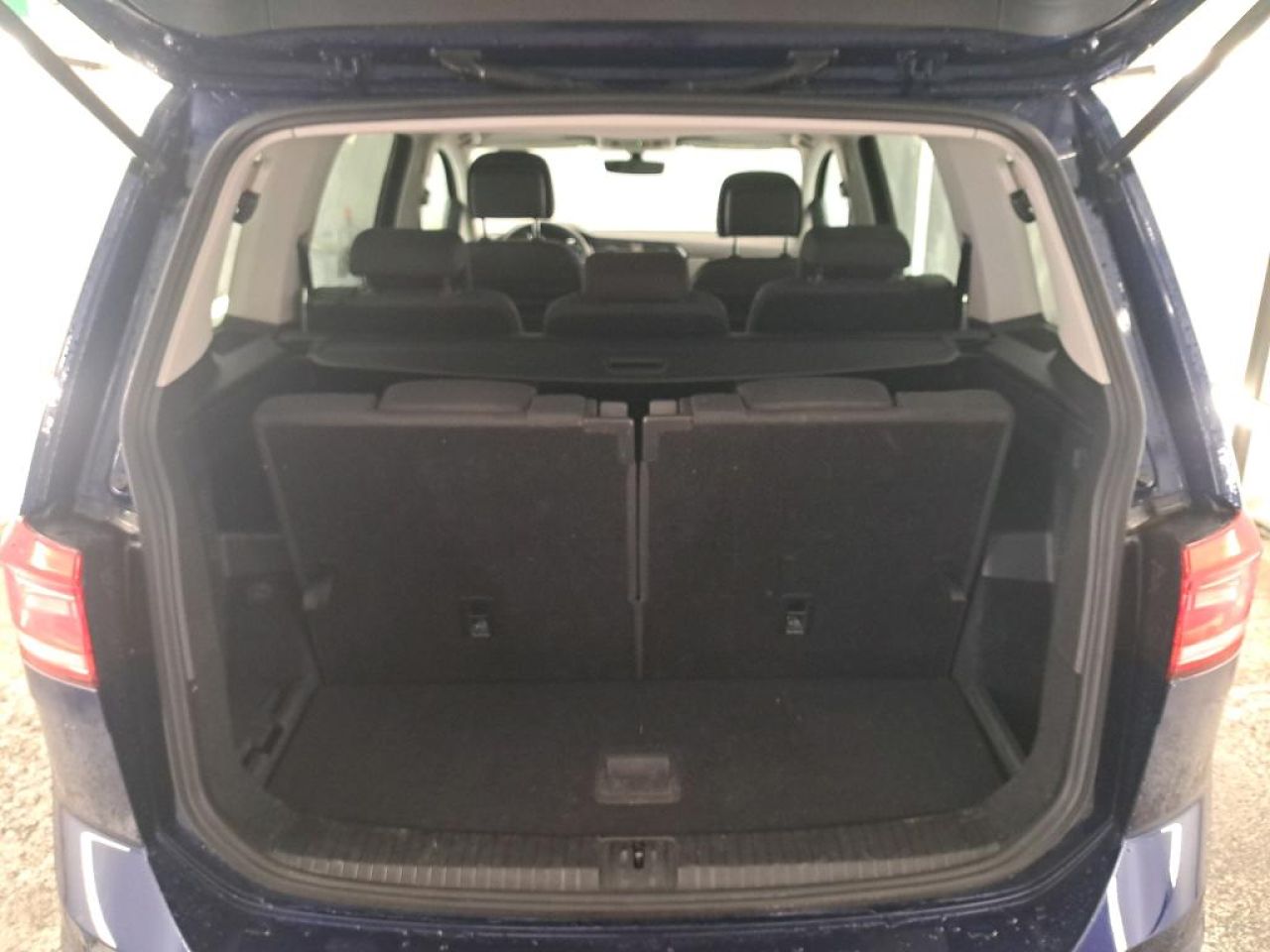 VW TOURAN en Minoautos