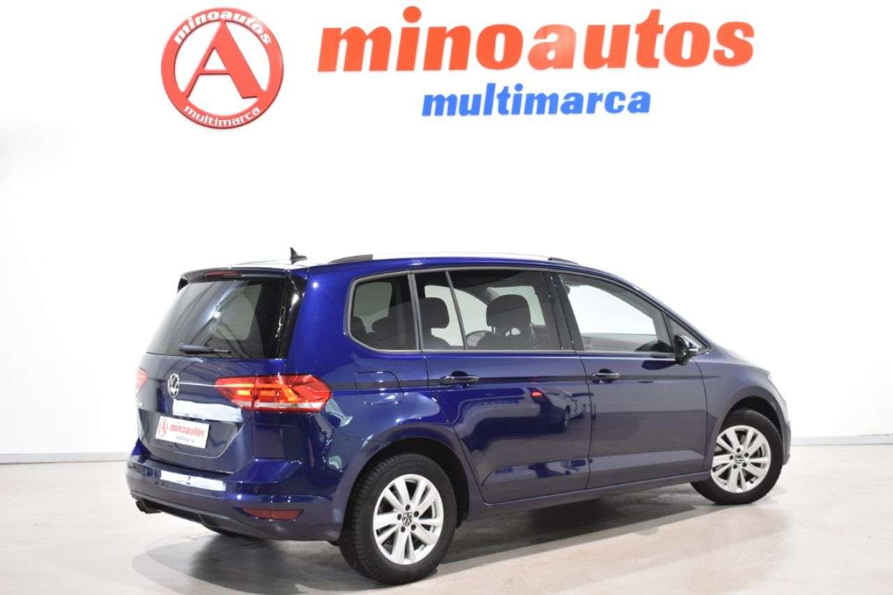 VW TOURAN en Minoautos