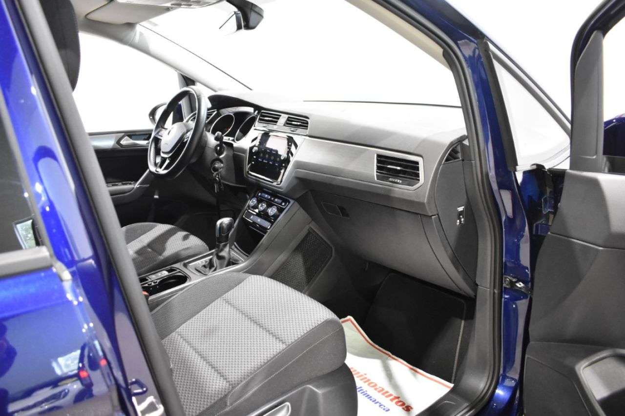VW TOURAN en Minoautos