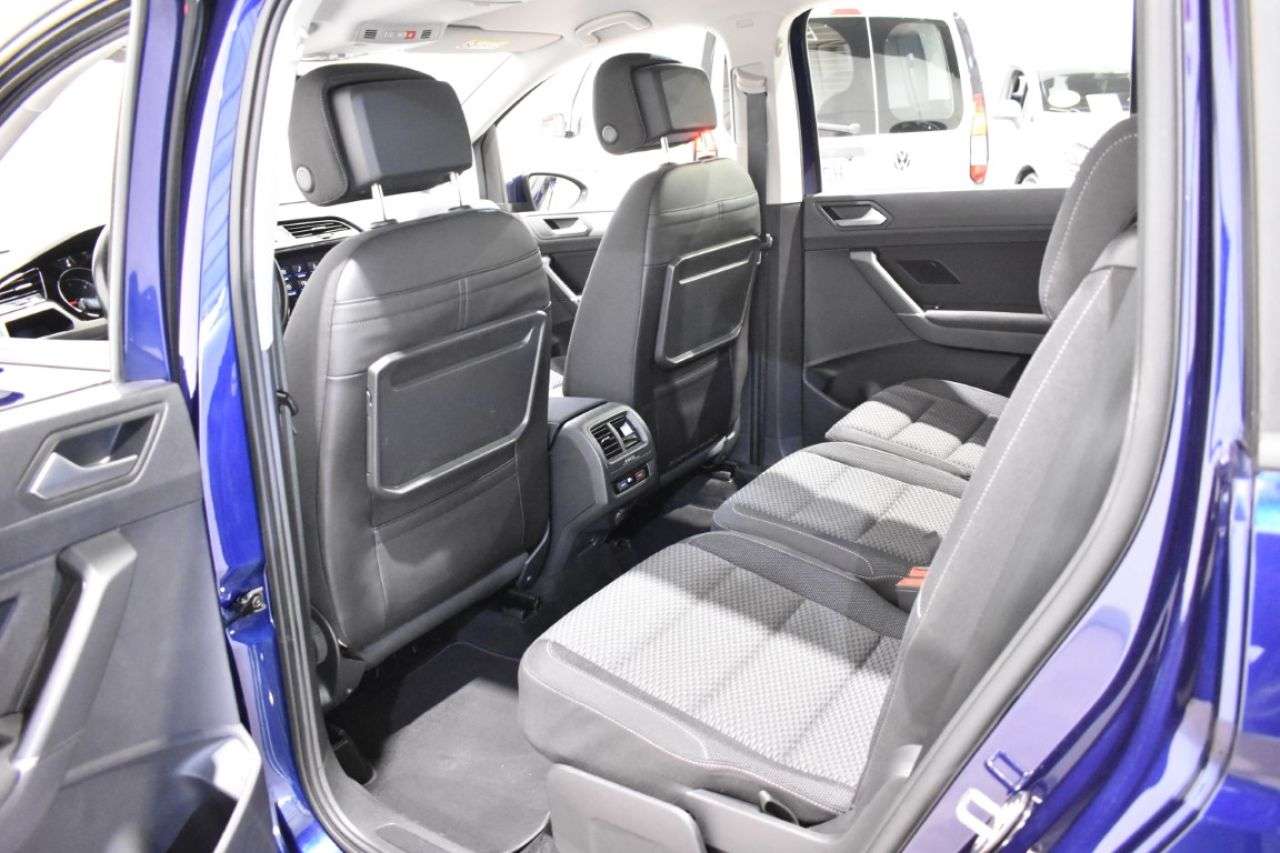 VW TOURAN en Minoautos