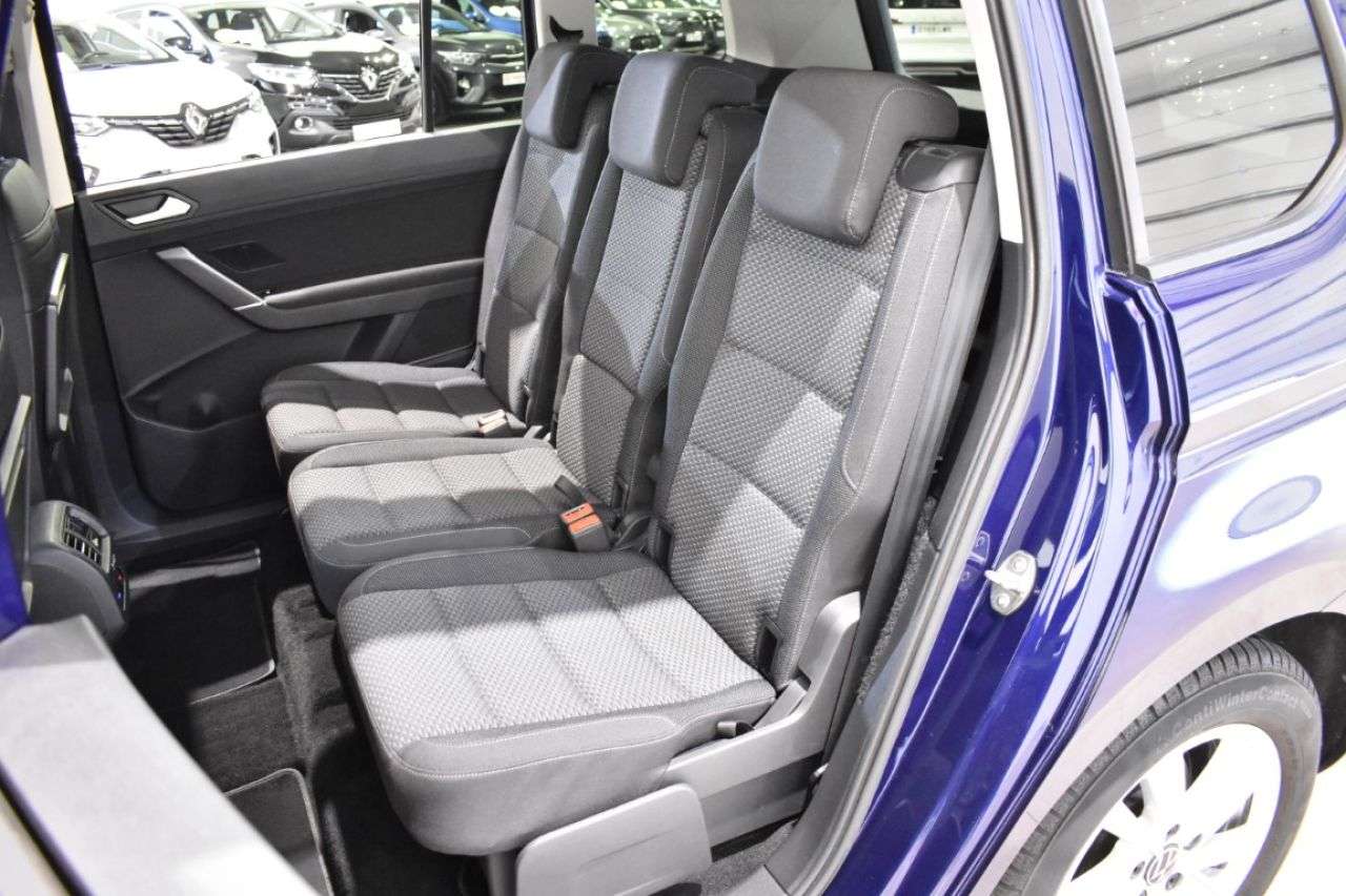 VW TOURAN en Minoautos