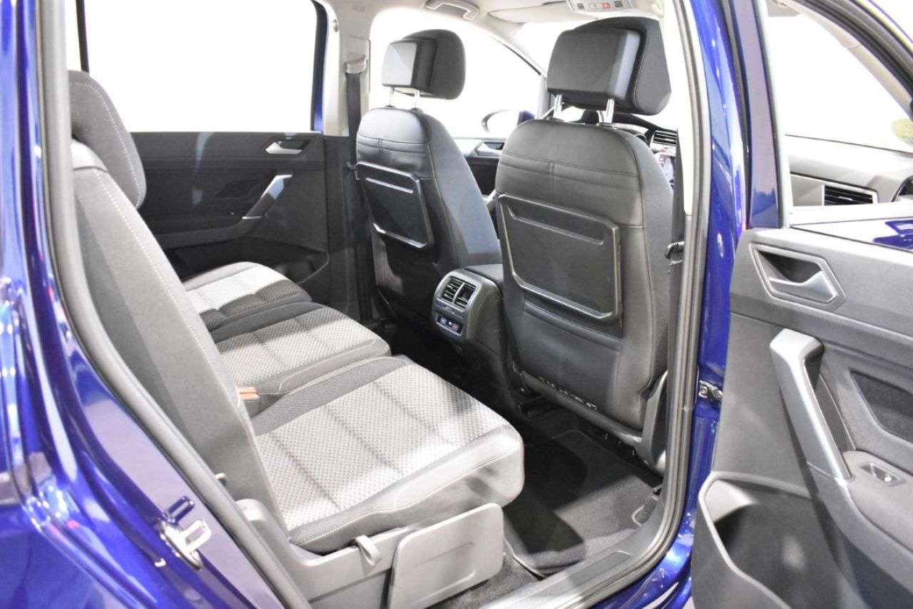 VW TOURAN en Minoautos