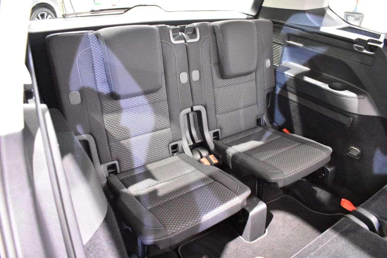 VW TOURAN en Minoautos